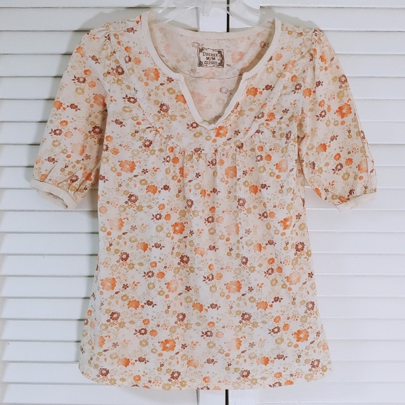 Floral 3/4 Sleeve Top - Picture 4 of 9